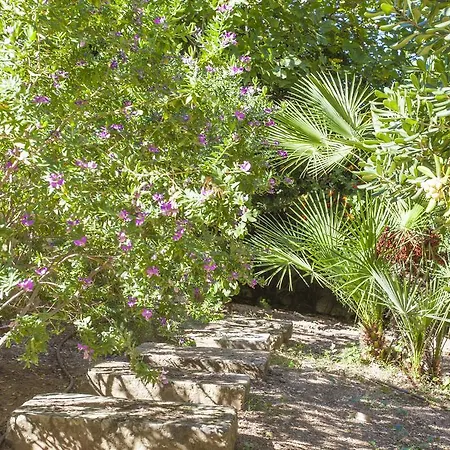 Вилла Cala Padri Фонт-де-Са-Кала